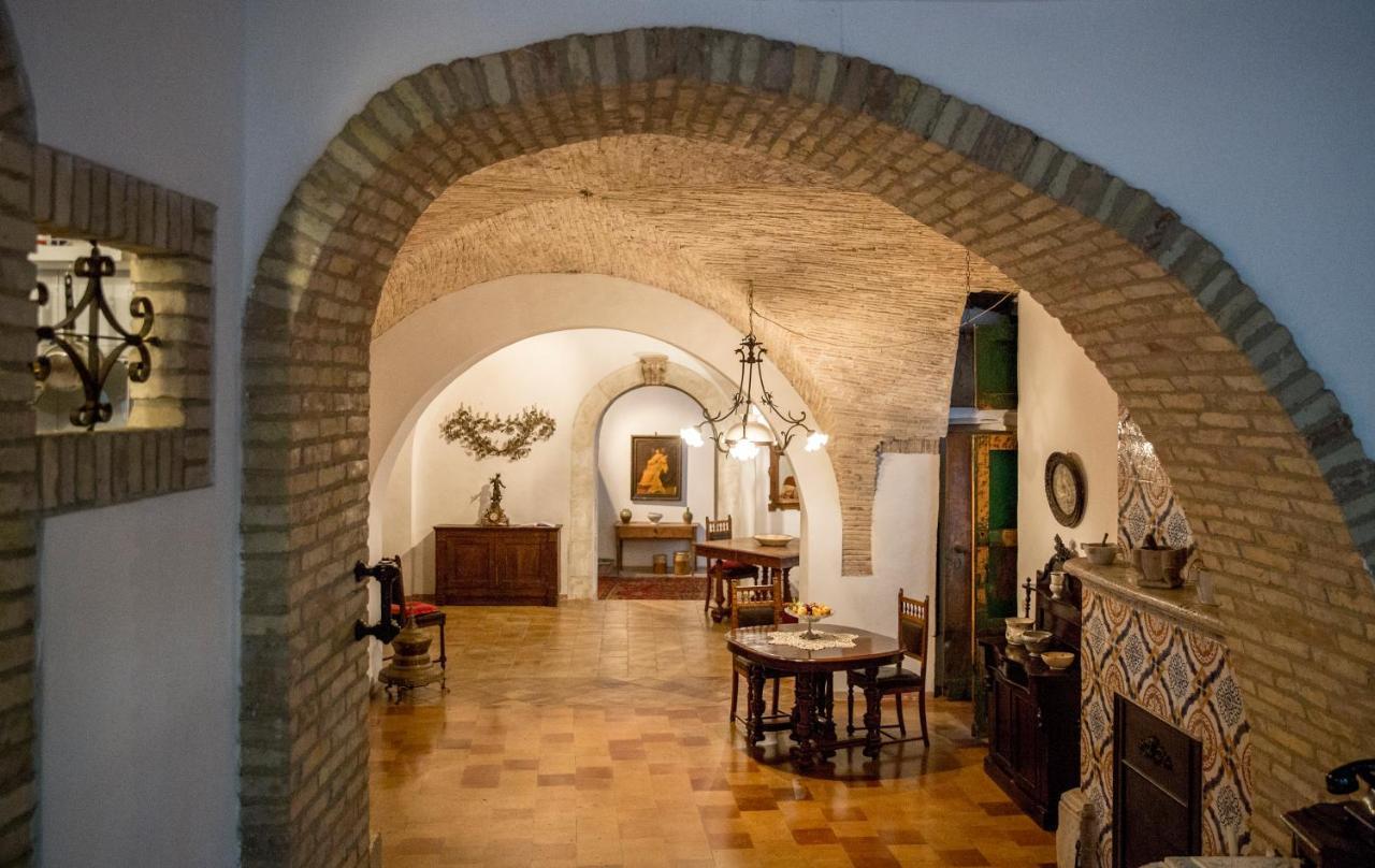 Le Foglie Di Acanto Lucera Luaran gambar